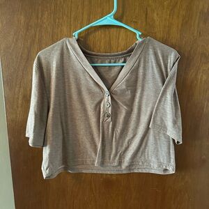 Woman’s crop top
